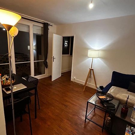 Appartement Meuble Tres Bien Situe Boulogne-Billancourt Exterior foto